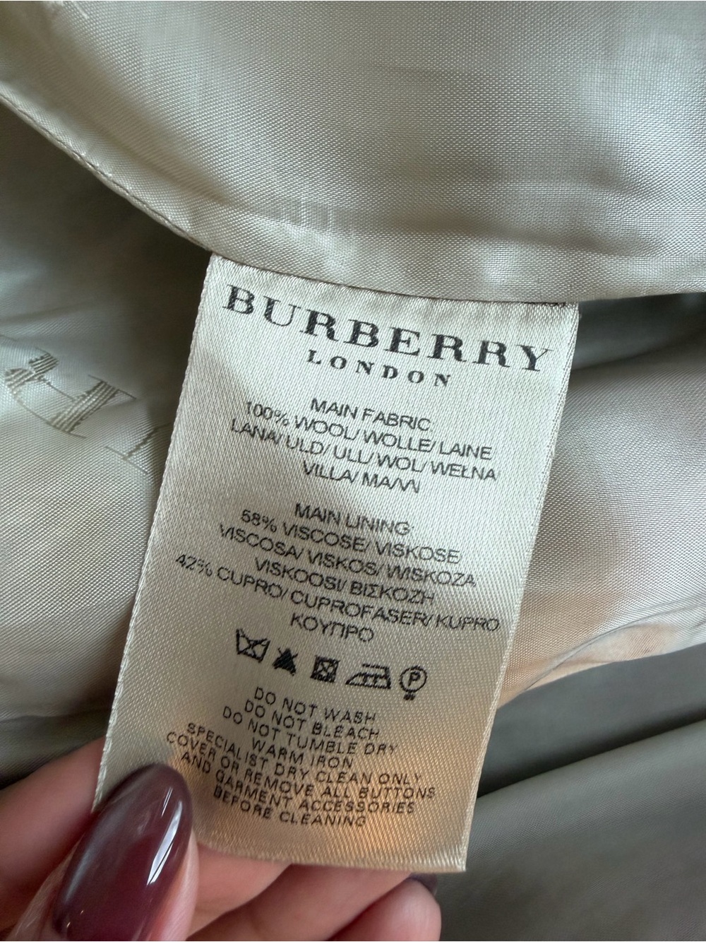 Burberry London Vintage Wool Belted Coat - Picture 5 of 6